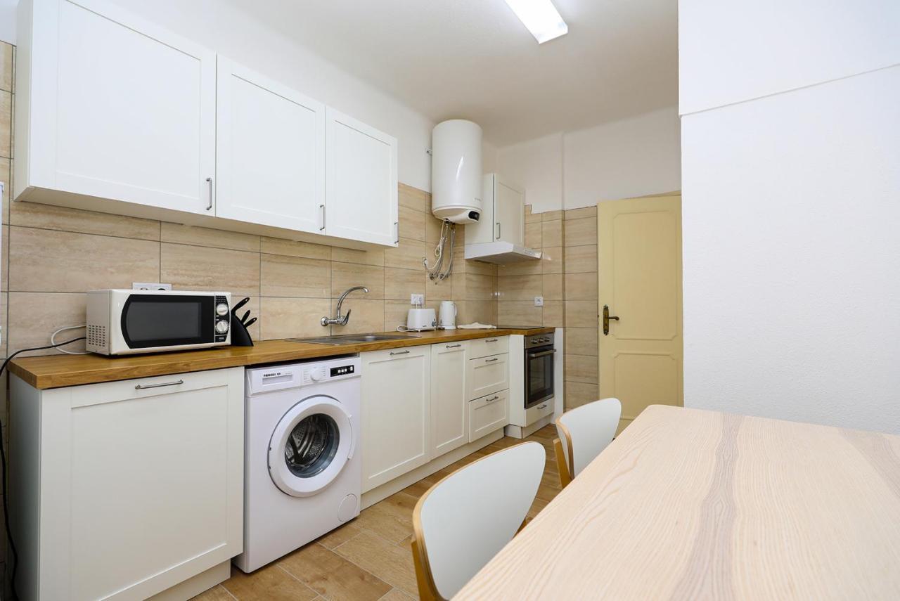 B69 - Village Of Luz Apartment Экстерьер фото